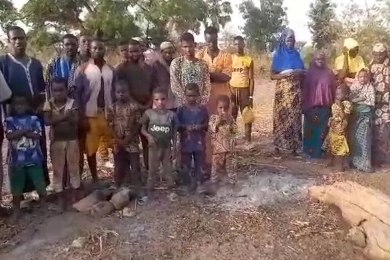 طلب مشروع بناء المسجد مع بئر سطحي